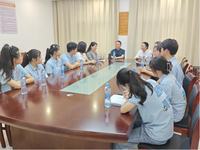 ����Ӧ�ÿƼ�ѧԺ�߽��ϲ��й���������չ���ڴ�˼��ʵ���