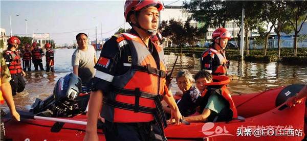 险情就是号令，江西应用科技学院学子驰援郑州