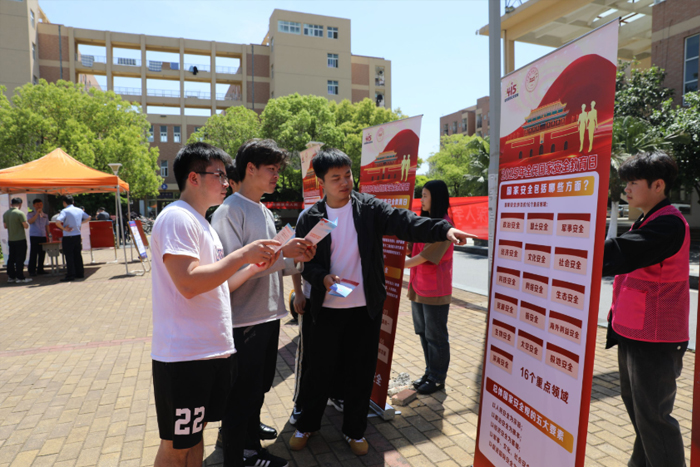 1744796140808653.jpg 2025041677358.jpg