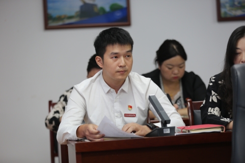 江西应用科技学院召开党委理论学习中心组学习(扩大)会